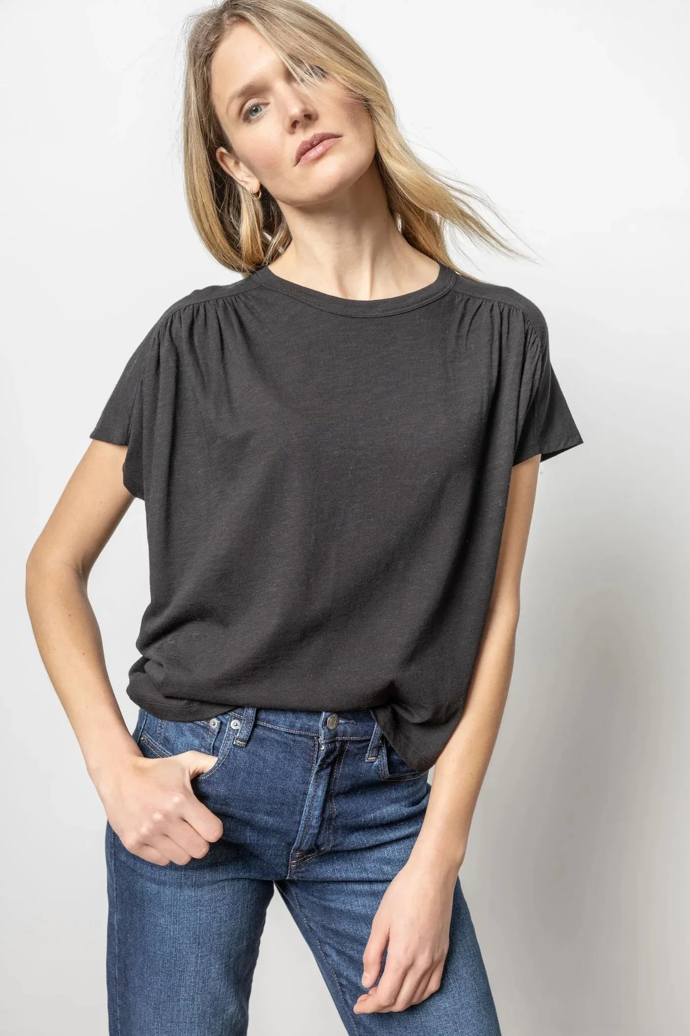 EASY SHIRRED SHORT SLEEVE