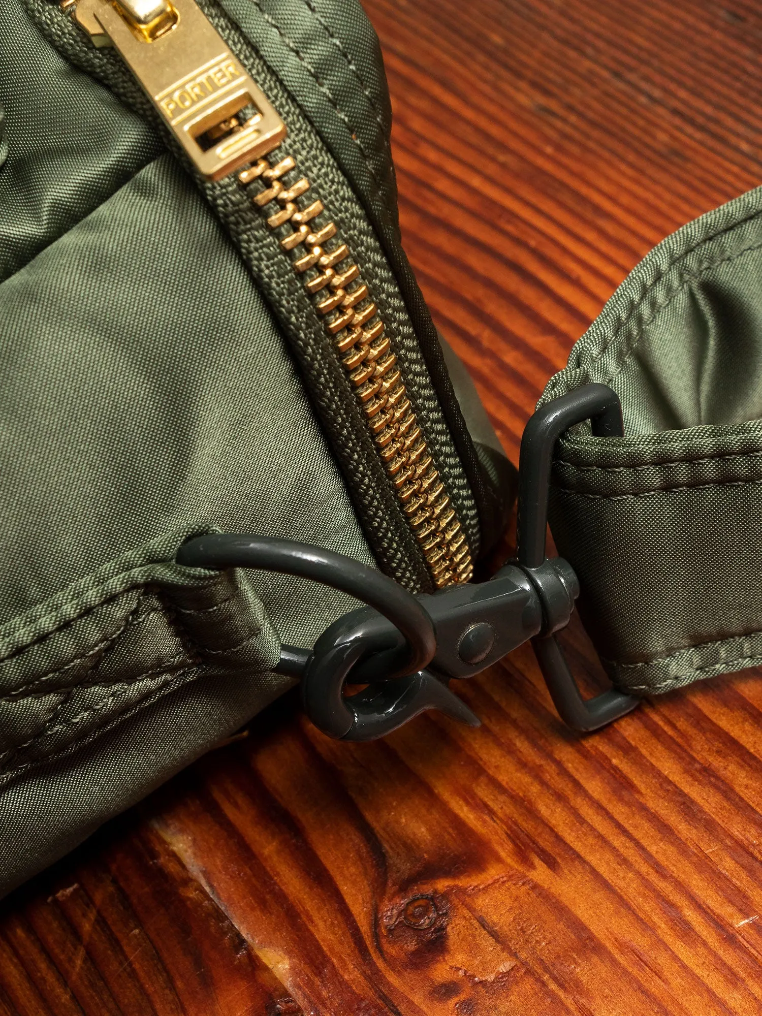 "Tanker" Camera Bag in Sage Green