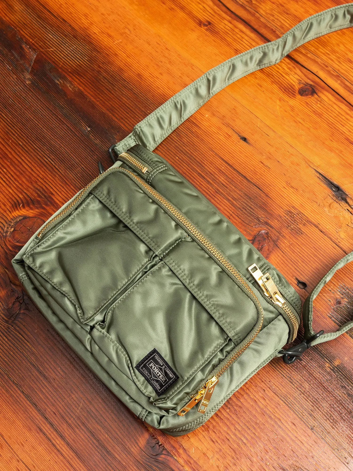 "Tanker" Camera Bag in Sage Green